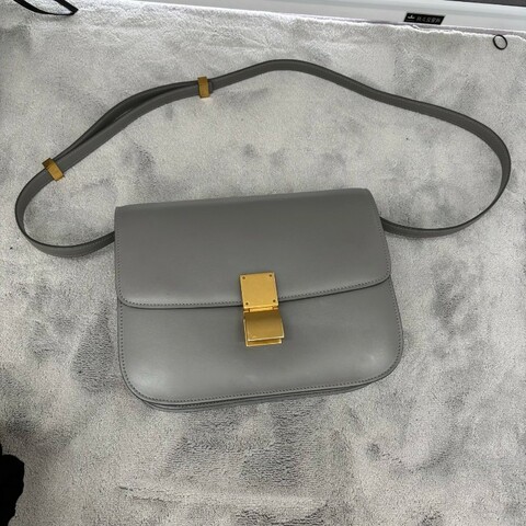 賽琳/Celine，小牛皮搭配小羊皮內裡