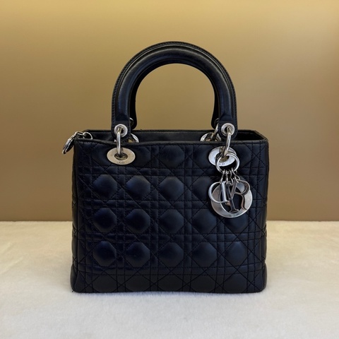 迪奧/Dior  M0565PNGE_M900  19年編碼款 少長肩帶 底角有磨損