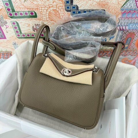 【美包精選】HERMES MINI LINDY 大象灰 銀扣 G刻