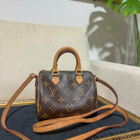 Louis Vuitton Monogram Speedy nano M61252 / 舊款 / 背帶不可拆