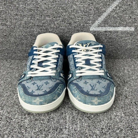 LV 蓝色牛仔帆布老花trainer板鞋41码