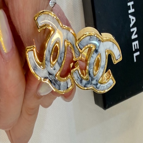 美兔精品Chanel 大理石耳環2.5cm