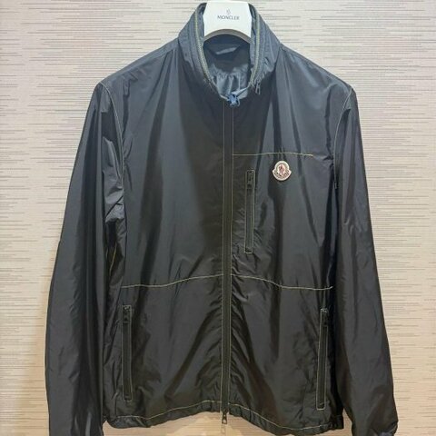 💎Han's house精品服飾💎moncler Arrakis 連帽 可藏 風衣 外套  原價41200