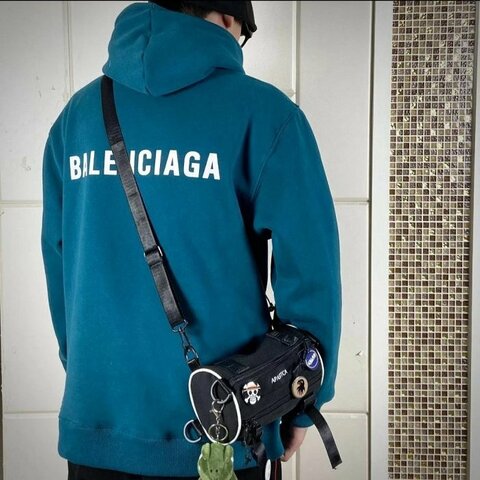 💎Han's house精品服飾💎Balenciaga 巴黎世家 刺繡 連帽衛衣 帽T   原價29800