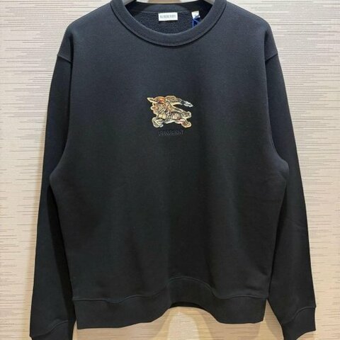 💎Han's house精品服飾💎Burberry 刺繡 格紋 戰馬 大學T 男女共穿 原價26900