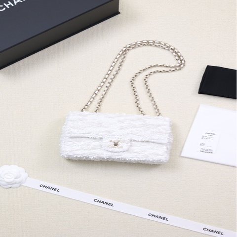 Chanel 23A达喀尔系列高级手工坊白色亮片mini cf单肩包