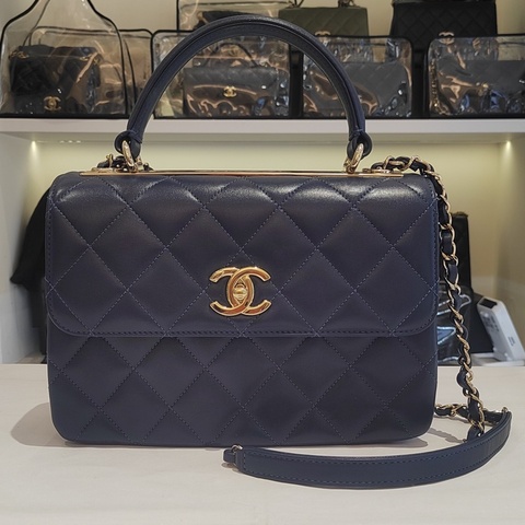Chanel 香奈兒 trandy CC 經典藍黑尺寸：24x17x12cm