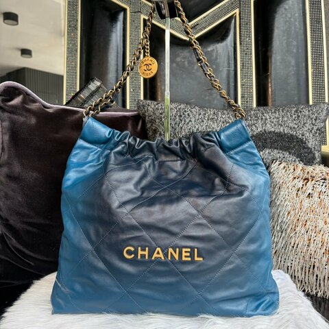 CHANEL 漸層藍金釦22包 晶片 小款