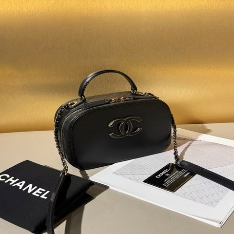 【威選精品｜Chanel 黑金大雙C 相機包】