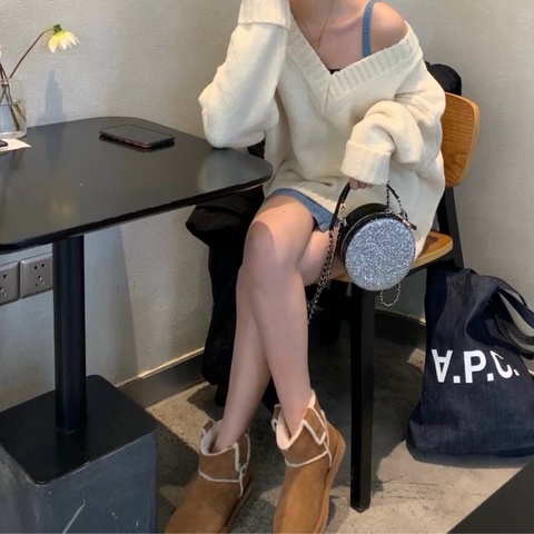 【威選精品｜Chanel 星空亮片圓餅包 黑銀配色】