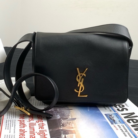 聖羅蘭/YSL Niki Besace 單肩斜挎包 黑金logo 容量適中 逛街通勤都很實用 牛皮 尺寸21.5x8x16 25年7🈷️票