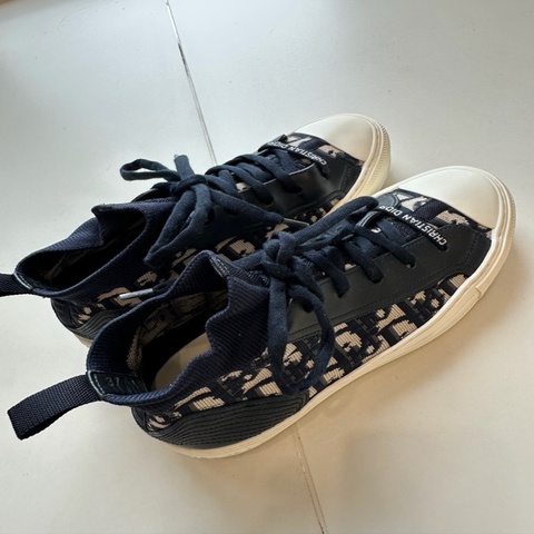 Dior 迪奧女款+刺繡老花鞋+37碼
