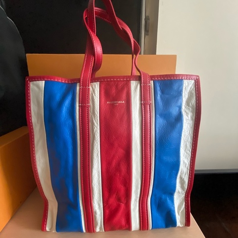 shopping tote