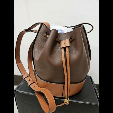 LOEWE 羅意威 Balloon 氣球包 水桶包 Small