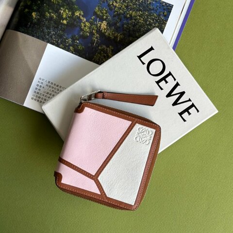 ::LOEWE:: 粉白拼色牛皮飾邊ㄇ形拉鍊短夾 拼圖短夾 Puzzle Square Wallet Calfskin