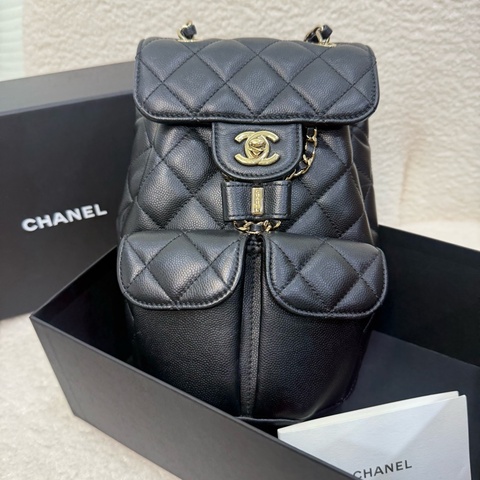 Chanel黑淡金釦粒紋牛皮雙肩束口後背包