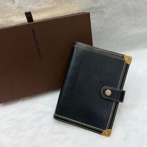 LV 絕版 Suhali 系列黑色山羊皮手帳本 IA729