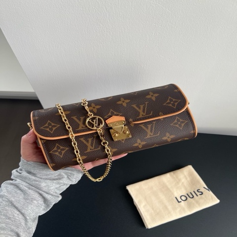 lv Camille法棍鏈條包，芯片款