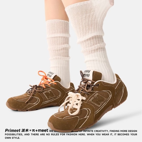 【2024秀場爆款聯名🔥又潮又甜✨】miumiu×newbalance｜530 SL 系帶圓頭 德訓鞋薄底鞋 絨面 低幫 生活休閒鞋 男女同款 37碼