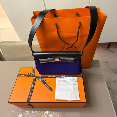 Hermes mini herbag 2026最新配色黑紫銀扣