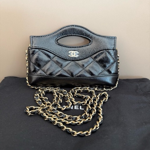 Chanel 香奈兒 黑金羊皮31bag超mini 芯片款