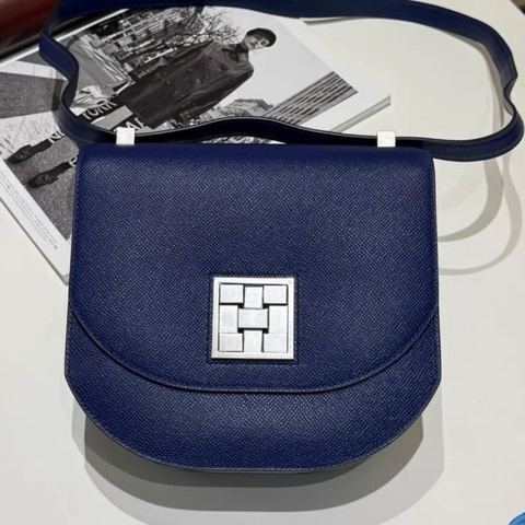 愛馬仕  Hermes 馬賽克Mosaique au 24，M3墨水藍 Epsom小牛皮 D刻，尺寸21cm