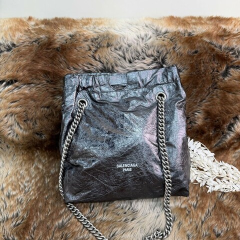 Balenciaga Crush Tote 亮面揉製小牛皮鍊包