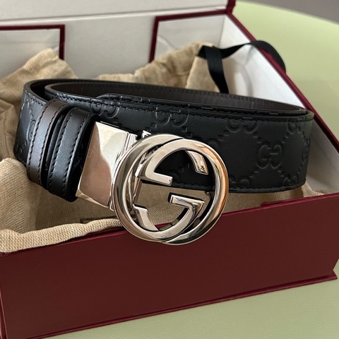 Gucci古馳  腰帶  85碼 內圈有皺  未使用