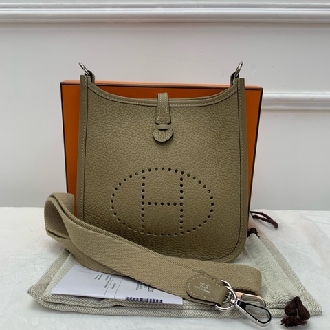 Full set Hermes Evelyne 16
