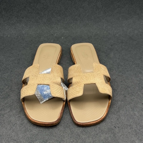 HERMES愛馬仕 Oran 小牛皮 露趾套腳 38.5碼
