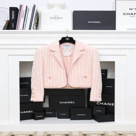 Chanel 94年樱花粉两口袋外套
