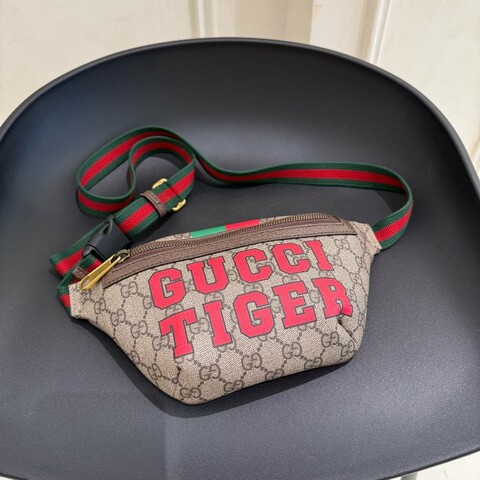 古馳/Gucci 虎年限定胸包