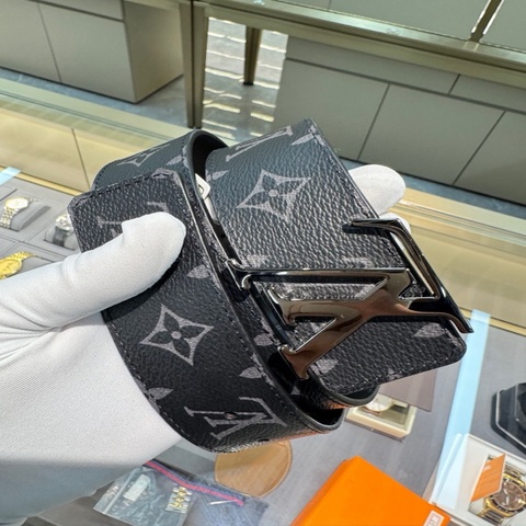 Louis Vuitton 路易威登 黑老花皮帶  無附件
