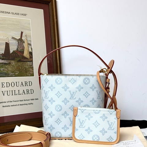 路易威登Louis Vuitton LV Mini Bucket 淺藍老花迷你水桶包｜春夏限定配色
