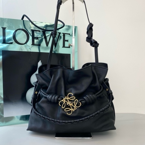 Loewe/羅意威 Flamenco 小號福袋 牛皮黑色繩結單肩包斜挎包 金扣