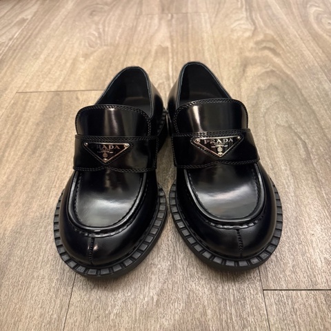 全新/ PRADA普拉達樂福鞋