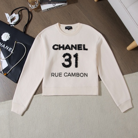 CHANEL短款衛衣