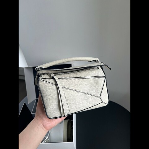 Loewe羅意威幾何包puzzle mini