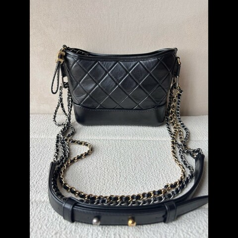 Chanel/香奈兒Gabrielle小号黑色菱格鏈條流浪包