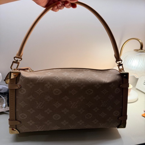 Louis Vuitton - Side Trunk GM