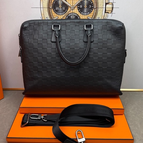 Louis Vuitton 路易威登 黑色壓紋棋盤 公文包 手提包