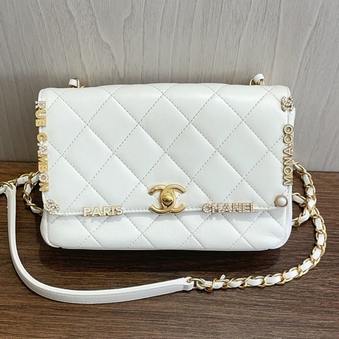 香奈兒/Chanel  23C 白色徽章琺瑯字母水鑽 18*5.5*12