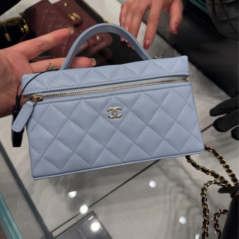 Chanel 香奈兒 26a lp 飯盒 淡藍色 荔枝皮 金扣 26年7月購證