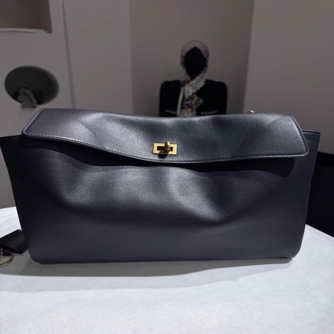 999新Balenciaga巴黎世家 Rodeo 中號 黑金 光面小牛皮 25年