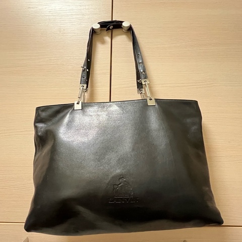 浪凡 LANVIN 黑色小羊皮托特包