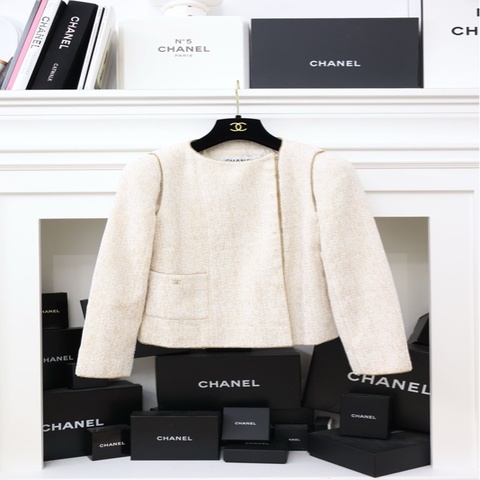 Chanel 01年金丝雪花链条滚边外套