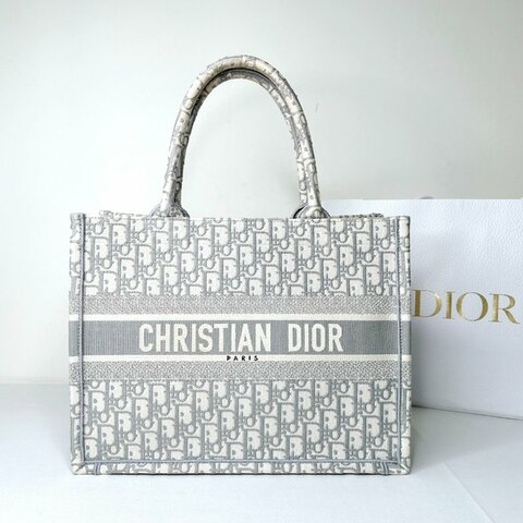 DIOR 中款Book Tote灰白刺繡托特包