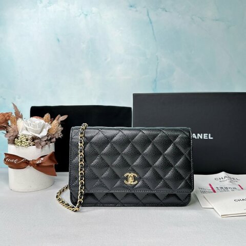 CHANEL 黑金荔枝皮woc鏈帶包