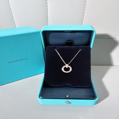 Tiffany蒂芙尼 T系列 18K玫瑰金滿鑽T1圈形項鍊，小號