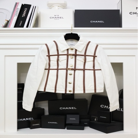 Burberry丹宁牛仔拼皮翻领夹克外套